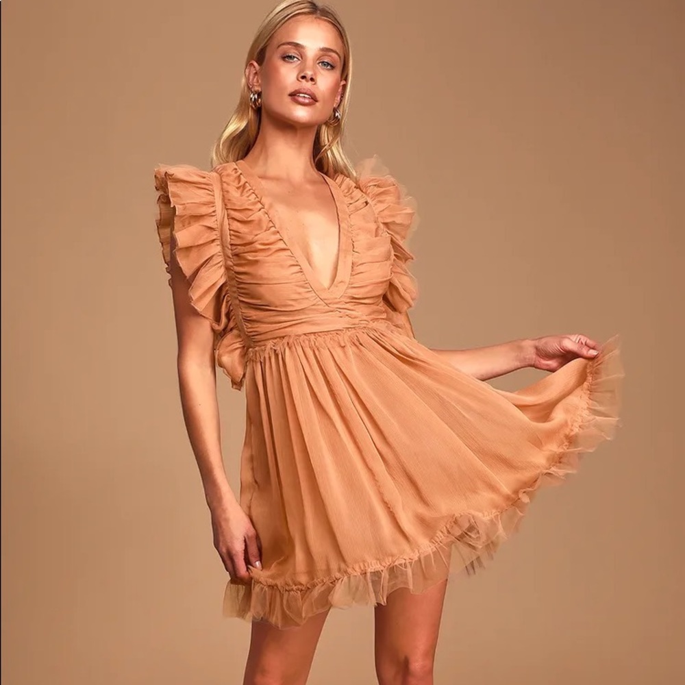 NWT LULUS porcelain doll blush ruffled skort dress